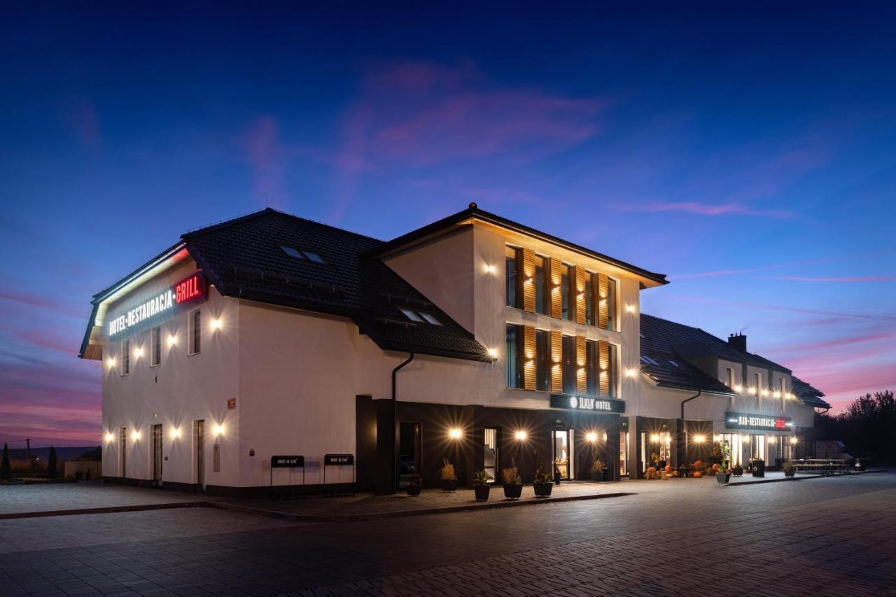 Ilkus Hotel & Restaurant Krze 外观 照片