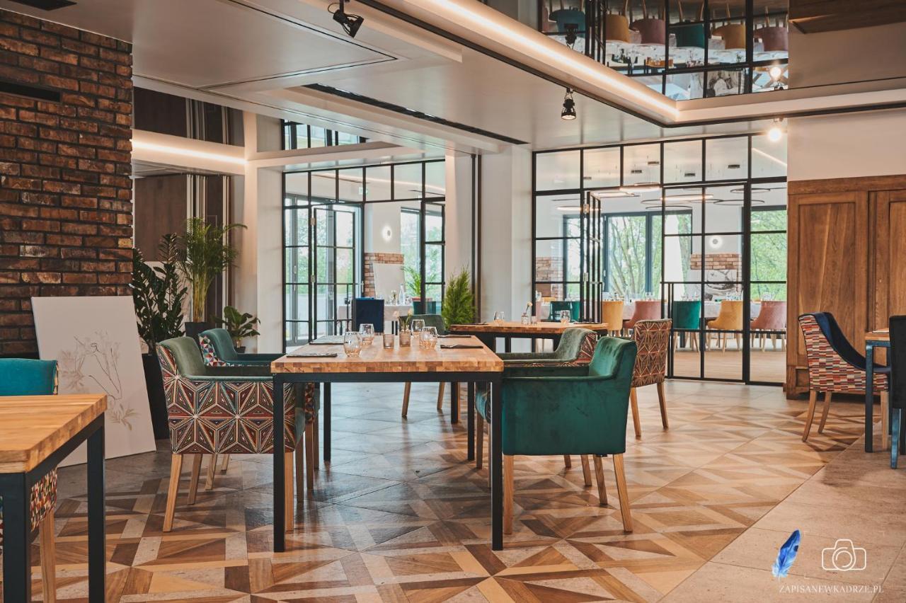 Ilkus Hotel & Restaurant Krze 外观 照片